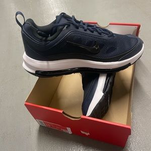 Brand new in the box Nike Air max AP size 10